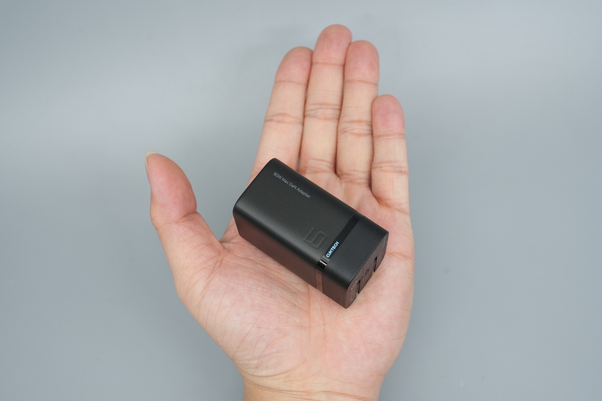 CUKTECH酷态科6号超级电能充mini AD653