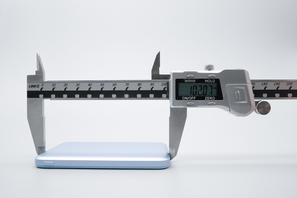 黑鲨刀锋3磁吸充电宝 BPB15