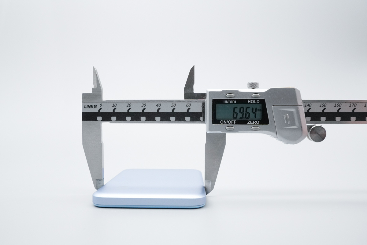 黑鲨刀锋3磁吸充电宝 BPB15