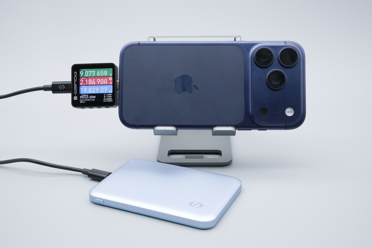 黑鲨刀锋3磁吸充电宝 BPB15