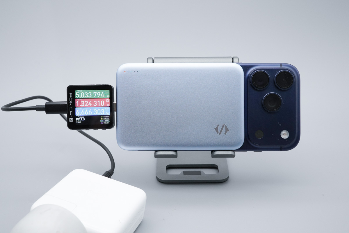 黑鲨刀锋3磁吸充电宝 BPB15