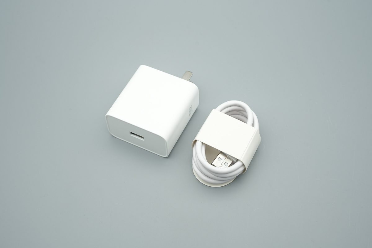 OPPO 100W 超级闪充氮化镓充电器 VCBAOBCH