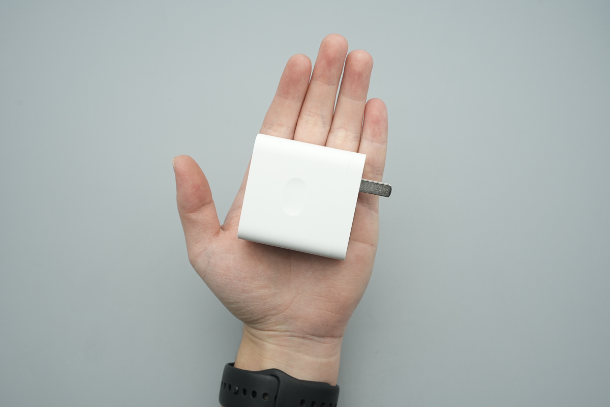 OPPO 100W 超级闪充氮化镓充电器 VCBAOBCH