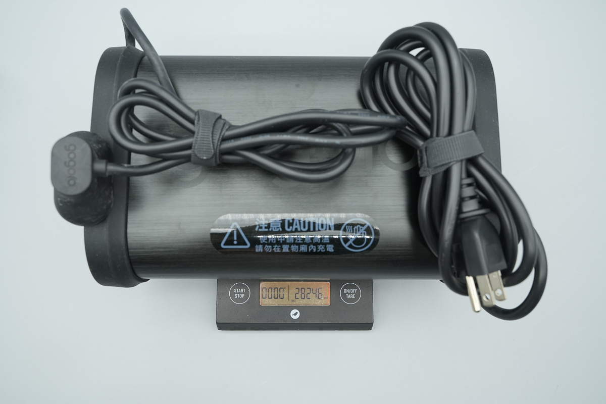 Gogoro智慧电动机车电池充电器 GC21