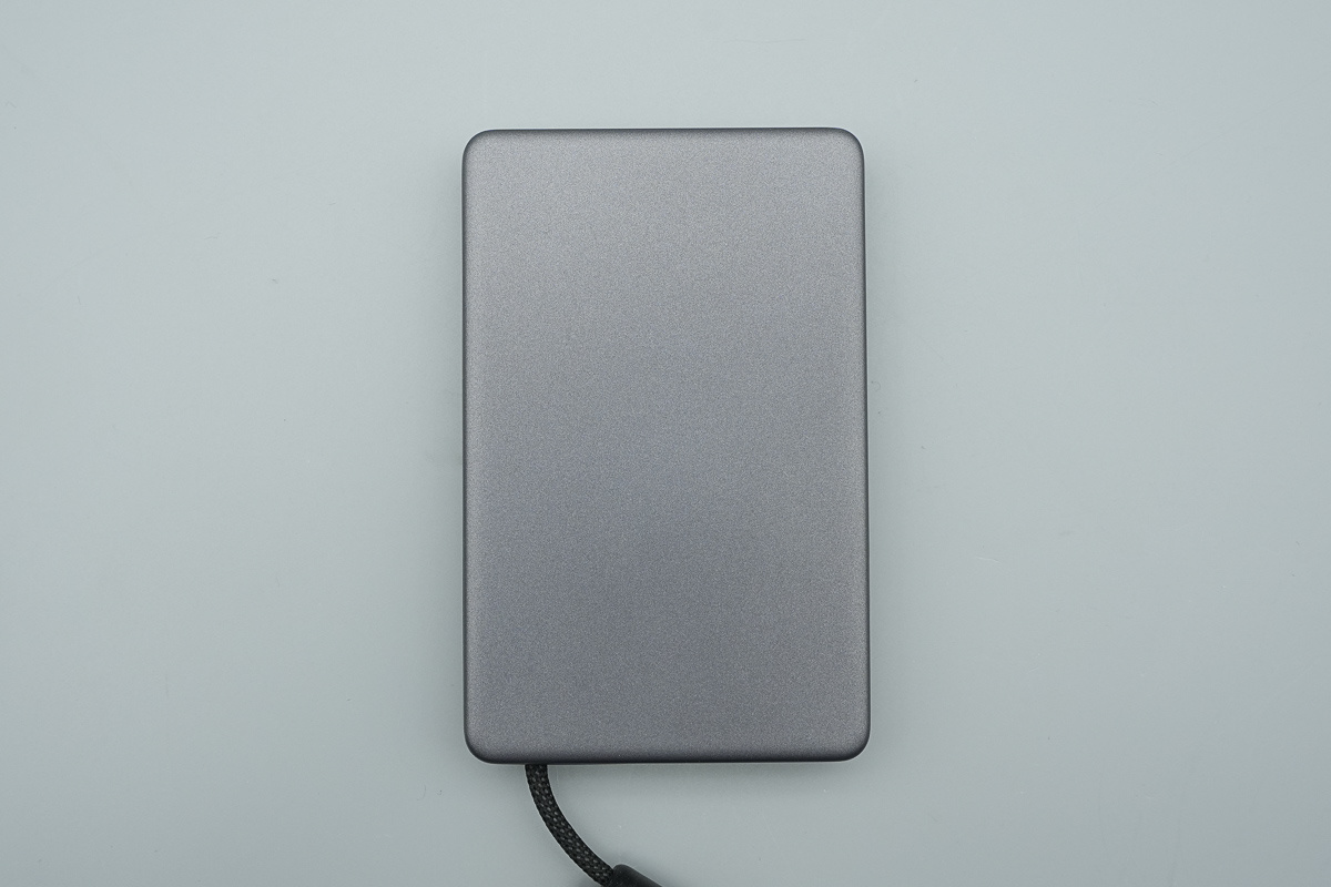 海能实业 30W 10000mAh半固态电芯移动电源 PS2P30PNA