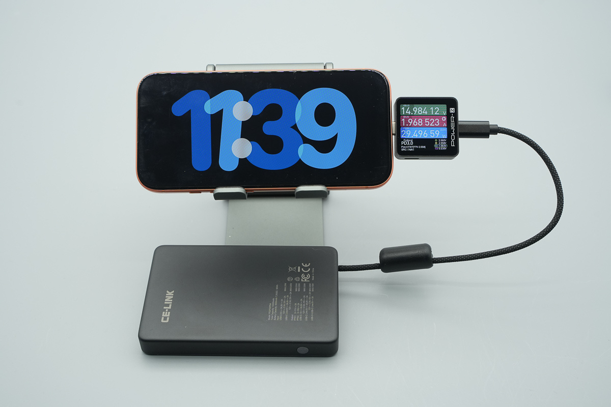 海能实业 30W 10000mAh半固态电芯移动电源 PS2P30PNA