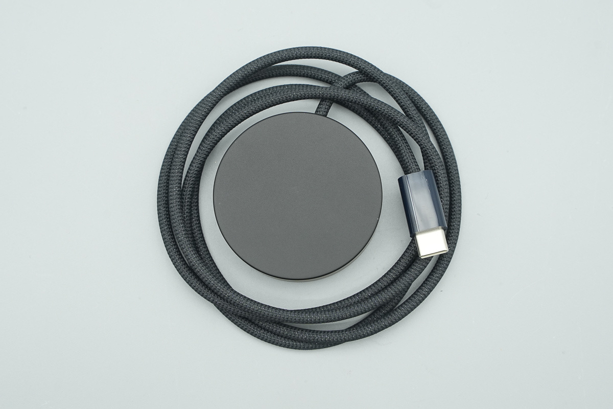 laifen徕芬15W USB-C无线磁吸充电底座 LFTB02 WC-L