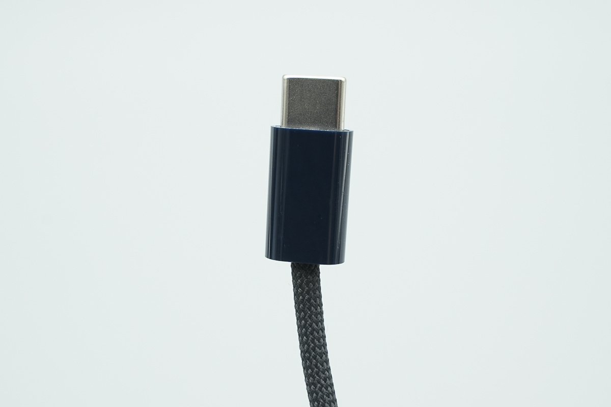 laifen徕芬15W USB-C无线磁吸充电底座 LFTB02 WC-L