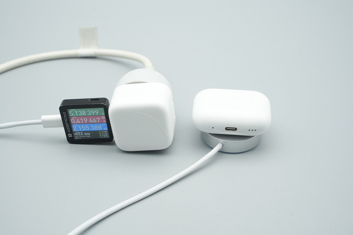 laifen徕芬15W USB-C无线磁吸充电底座 LFTB02 WC-L