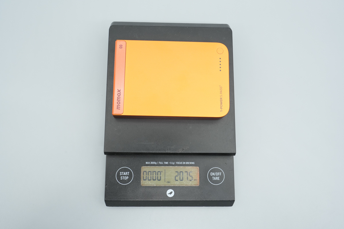 摩米士半固态电池10000mAh磁吸移动电源