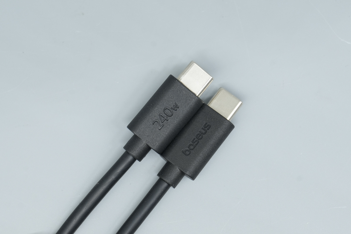 Baseus倍思140W 3C1A四口氮化镓充电器 E0120K