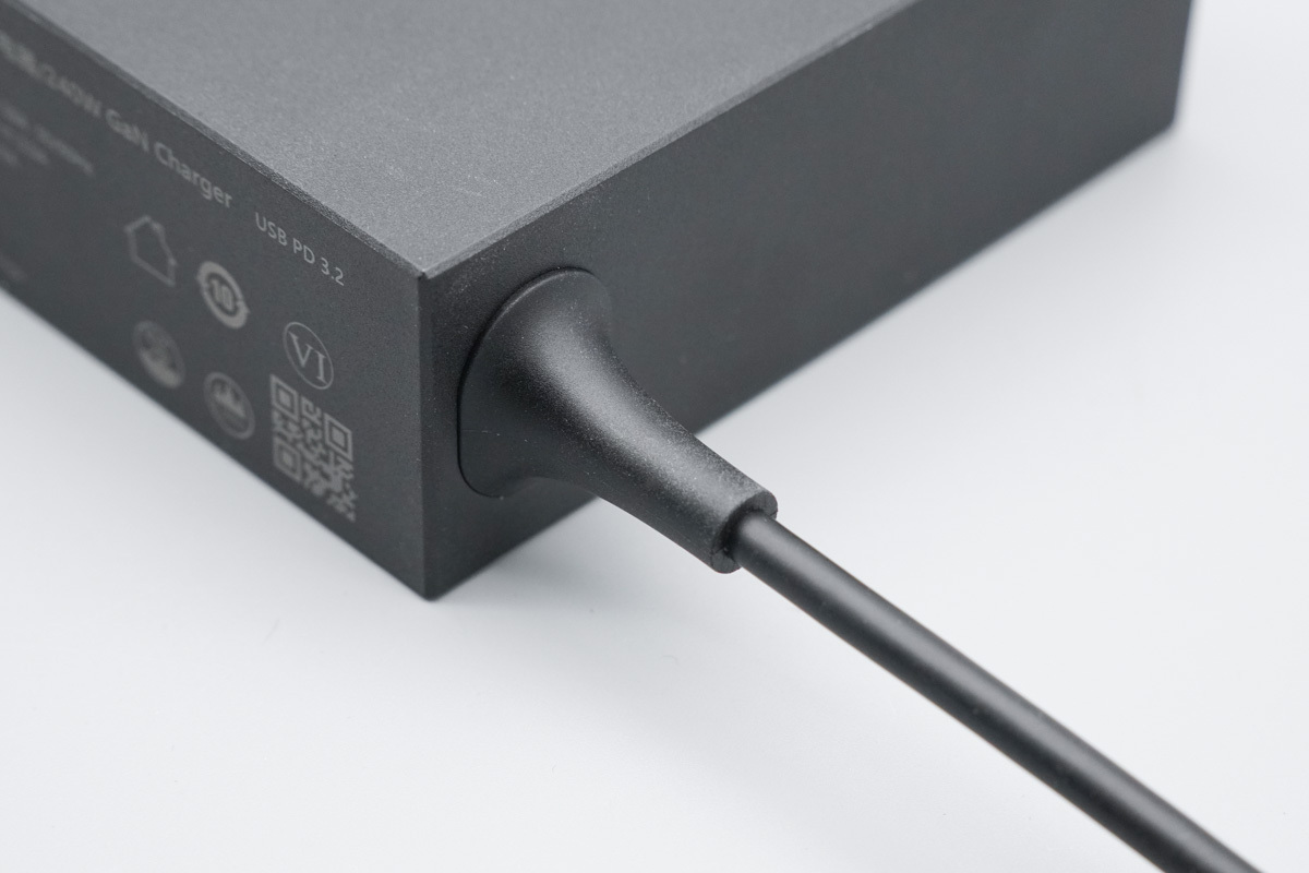 雅晶源科技 PD3.2 240W 氮化镓充电器评测