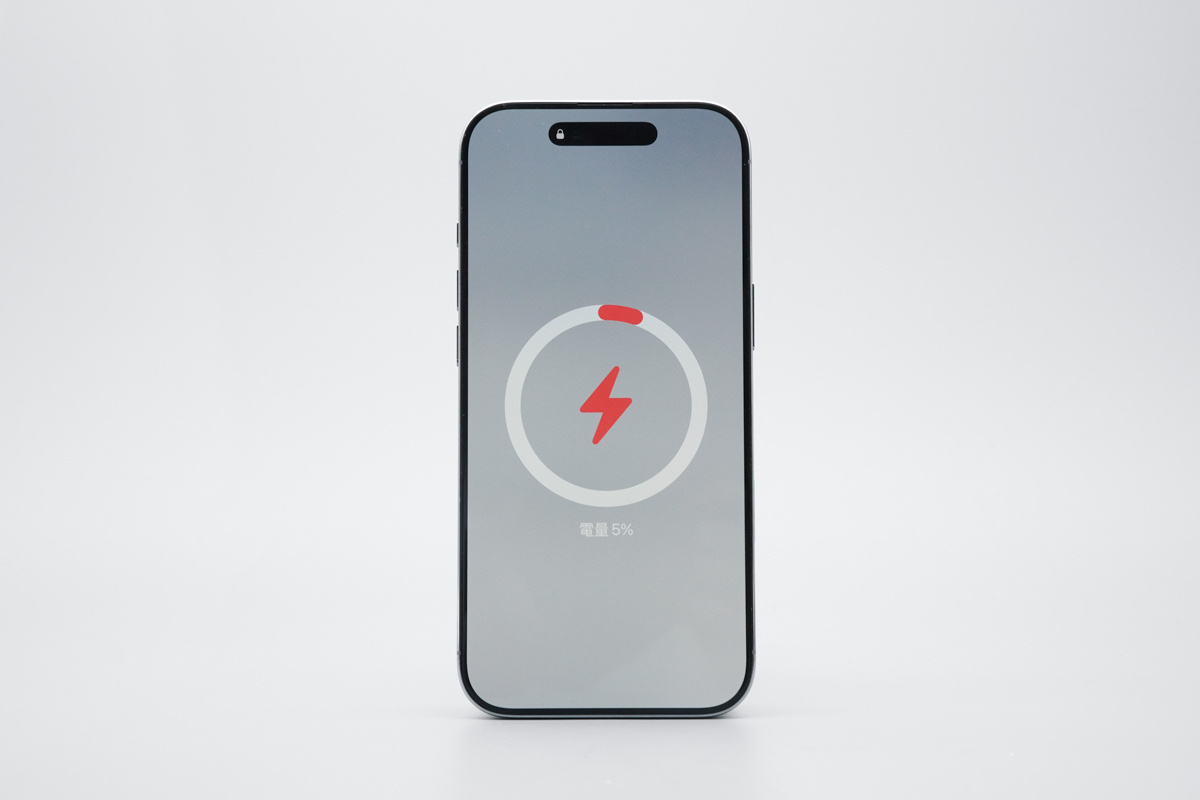 Anker Nano 屏显智能盾磁吸充电宝 A110Z