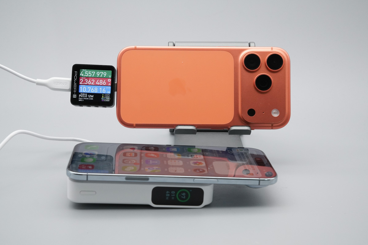 Anker Nano 屏显智能盾磁吸充电宝 A110Z