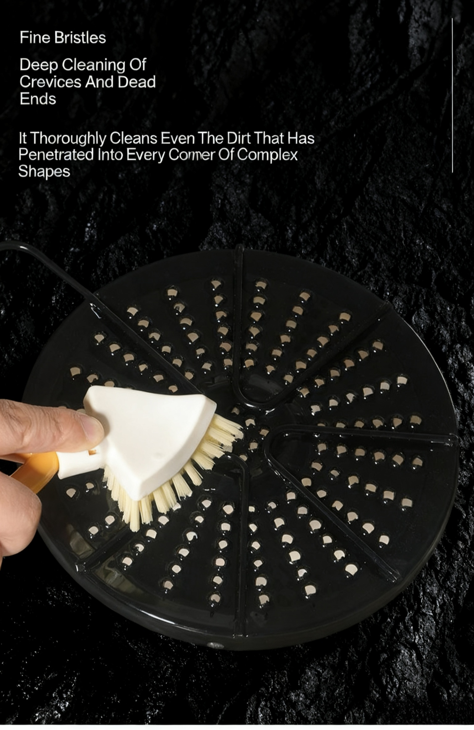 Adjustable cleaning brush for various angles