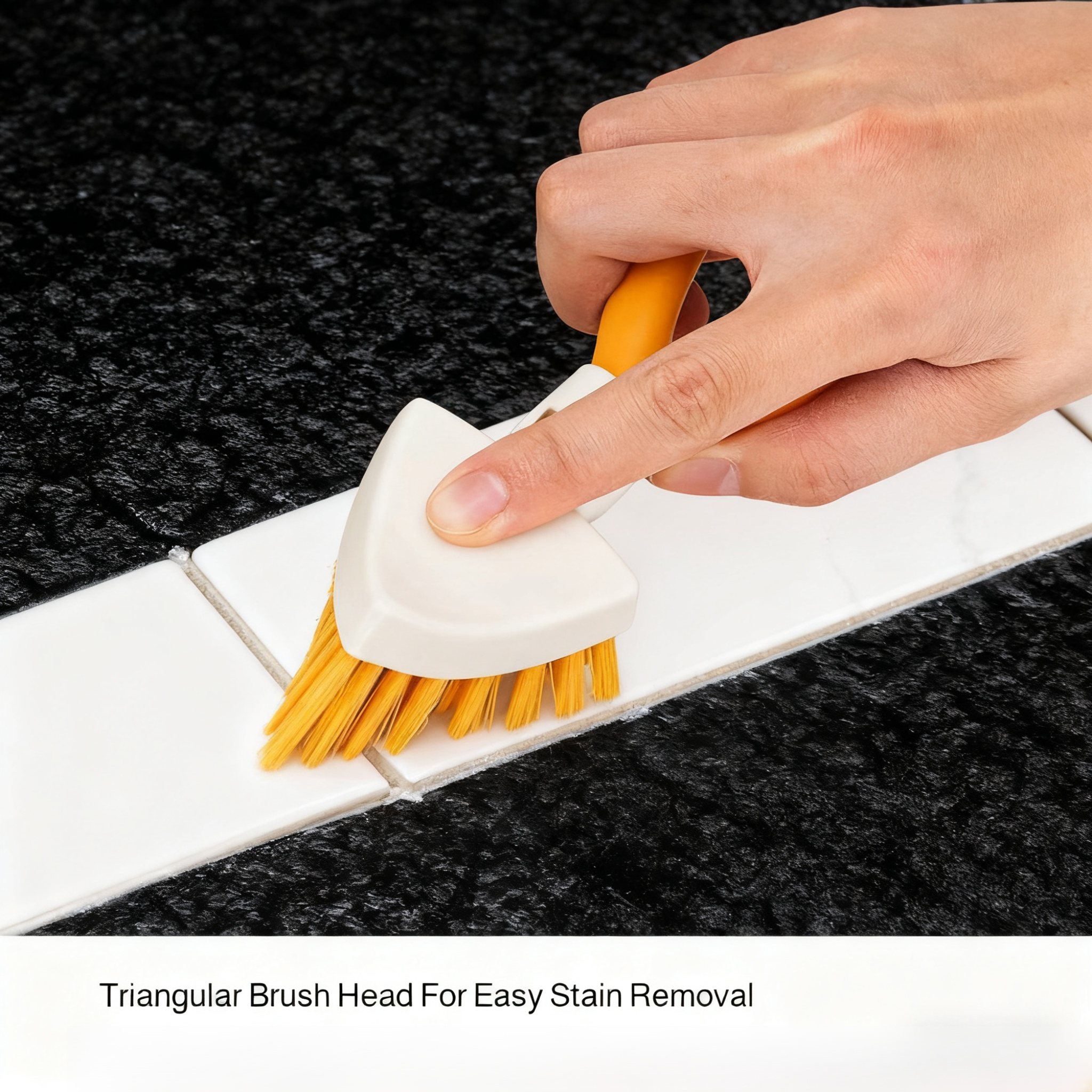 Efficient corner cleaning with triangle brush