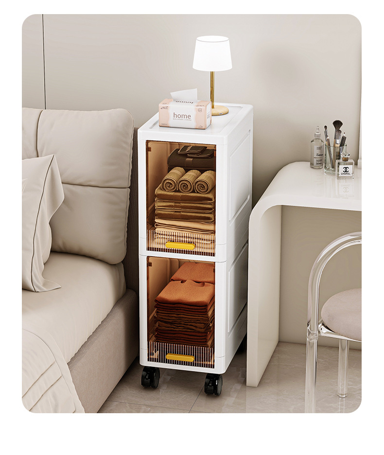 Multi-layer flip lockers