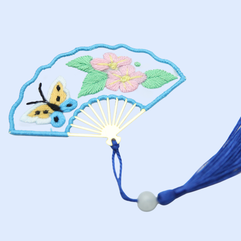 手工刺繡送男友車掛飾