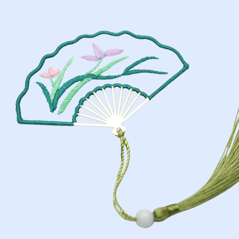 手工刺繡送男友車掛飾