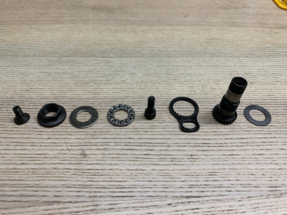 PR-E50 50mm剪定バサミ ブレード固定軸ネジセット 刃固定ネジ一式 品番：PR-E50鋏用（納期：1~2週間）