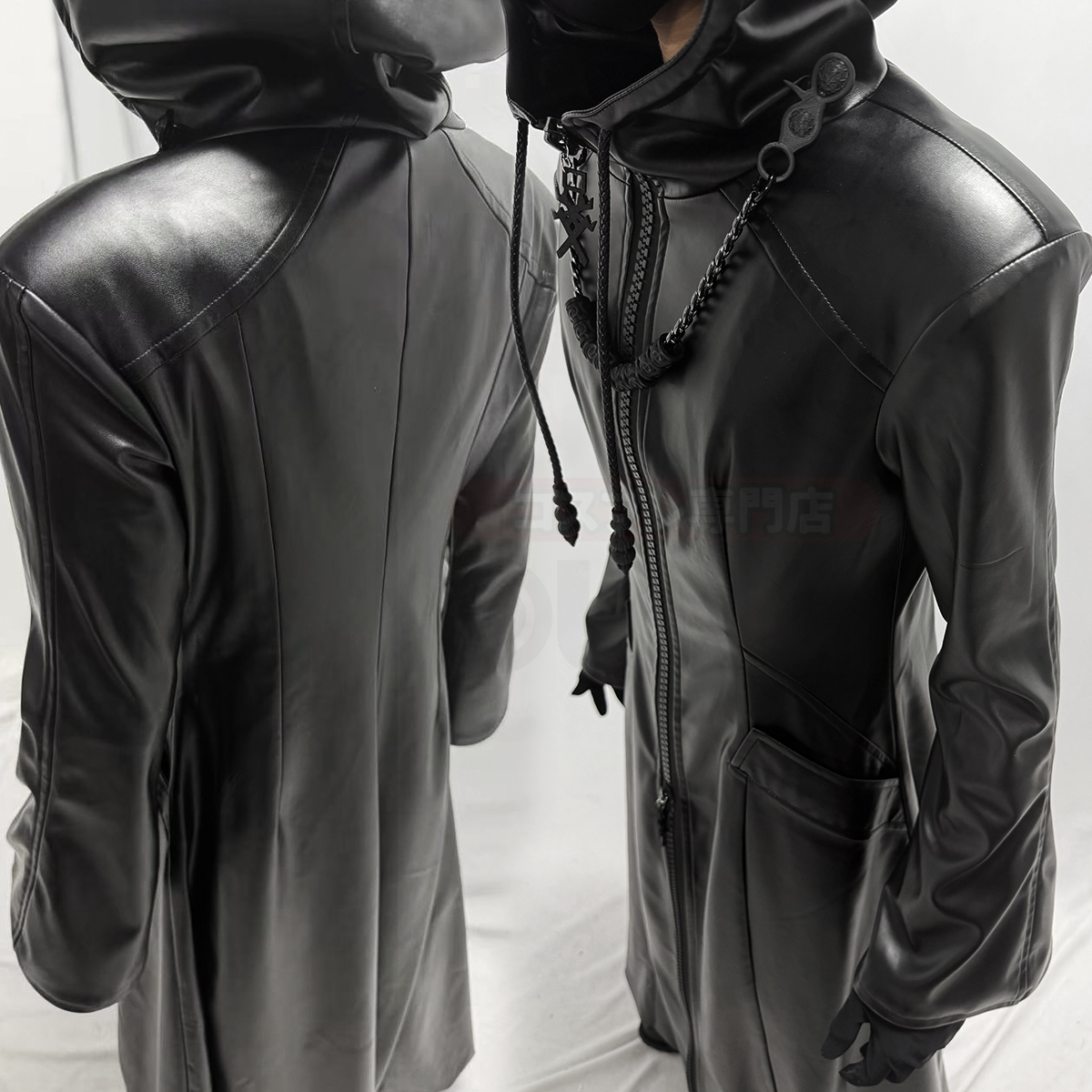 【新着商品】HOLOUN キングダムの心 XIII機関のコスプレ衣装 革製の服 ハロウィン仮装 ゲームコスプレ衣装 セット クリスマス イベント  ゲーム仮装 アニメ 演出服