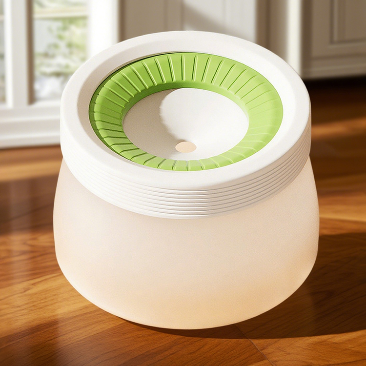 防滴漏漂浮式狗狗飲水器，保持狗狗嘴巴乾爽防濺，大容量600ml/1200ml，設計穩固，重心低，防黴，材質安全，易於清潔，所有部件均可拆卸，減少灰塵，非常適合遛狗時使用。-萌爪爪