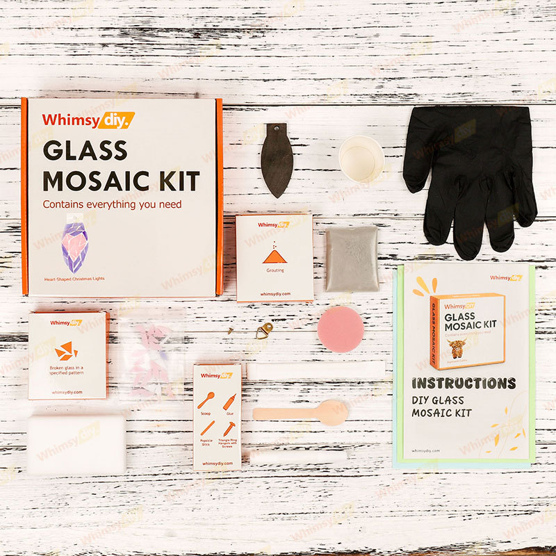 Heart-Shaped Christmas Light Ornaments Glass Mosaic Kit