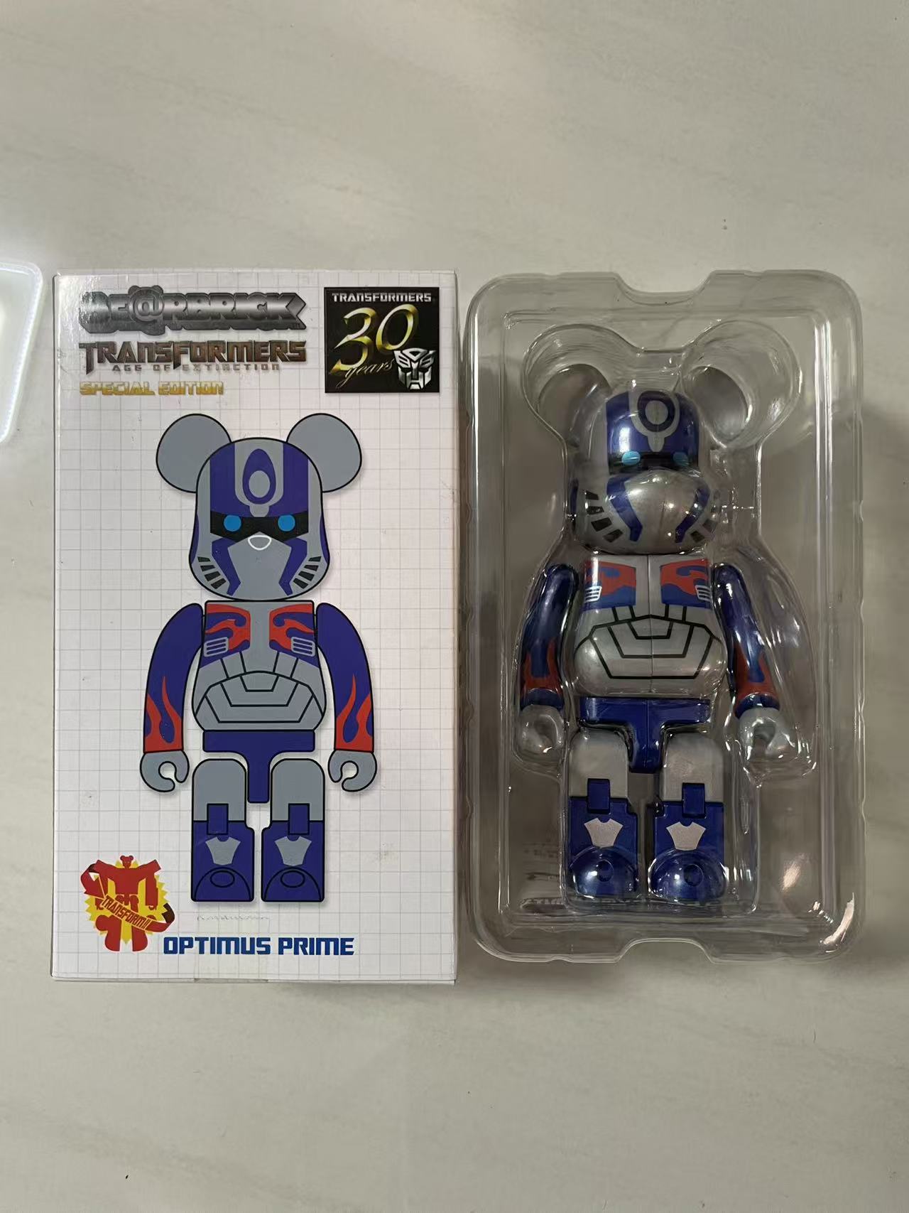 Purchasing agent,Bearbrick Transformers Optimus Prime200%，30th Anniversary Edition