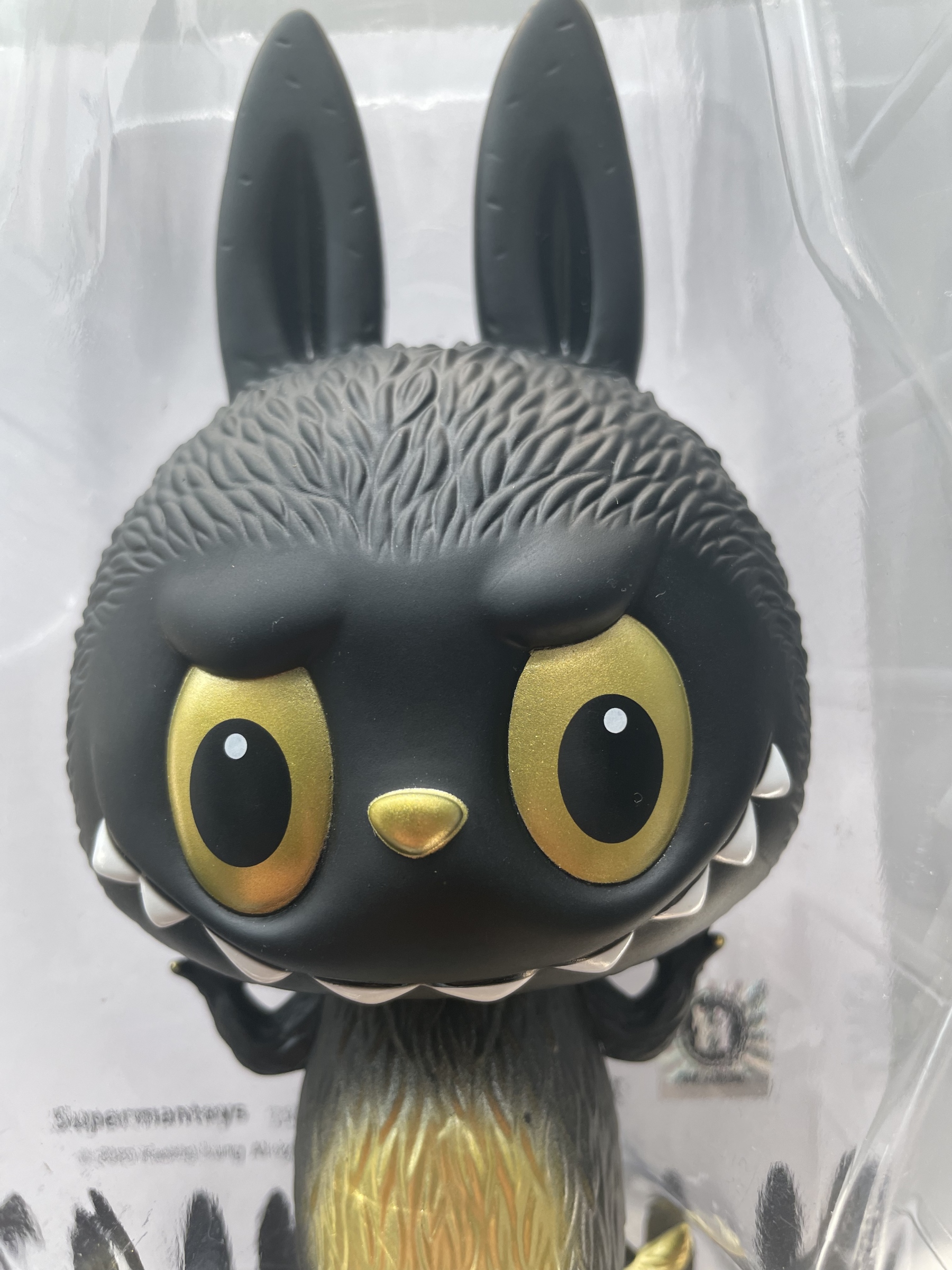 purchase on behalf，Labubu  L size/Hong Kong Black Gold Limited Edition