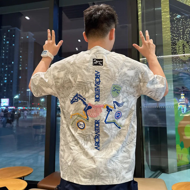 時尚痞帥棉質扎染恐龍馬刺繡短袖T恤