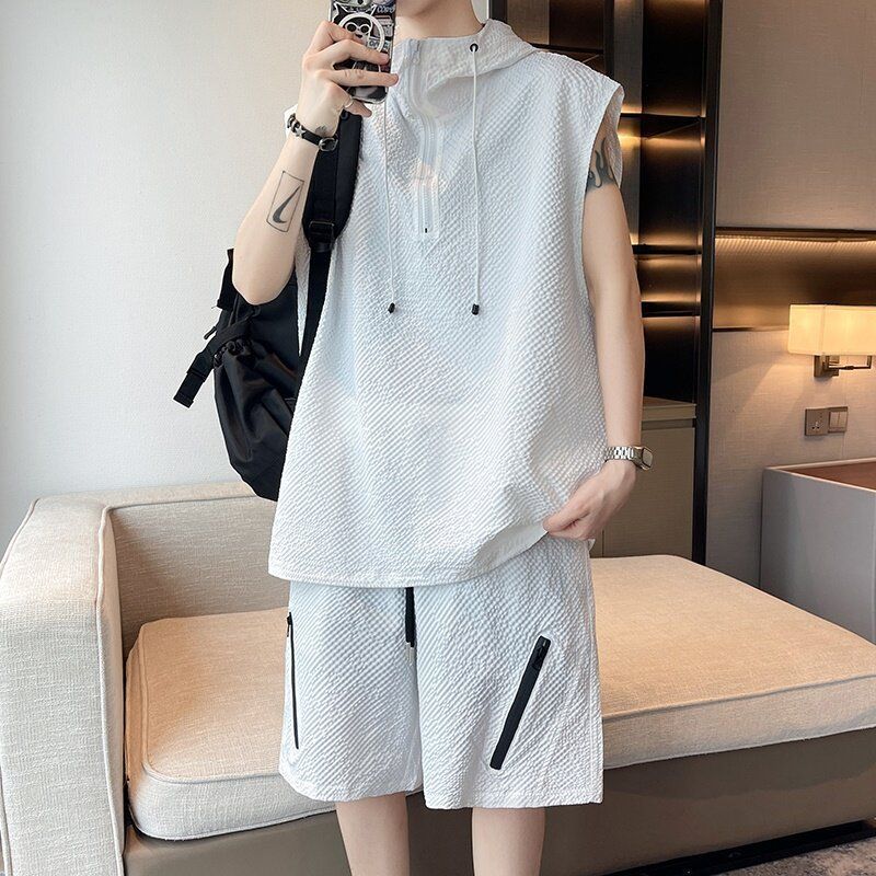 【整套】冰絲休閒運動連帽時尚無袖t恤短褲兩件套裝