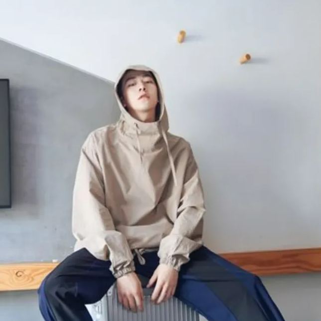 薄款素色抽繩潮流日系寬鬆休閒連帽T