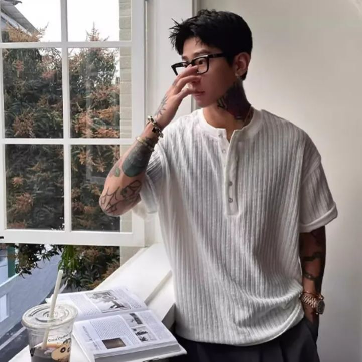 肌理褶皺軟糯感亨利領修身V領短袖t恤