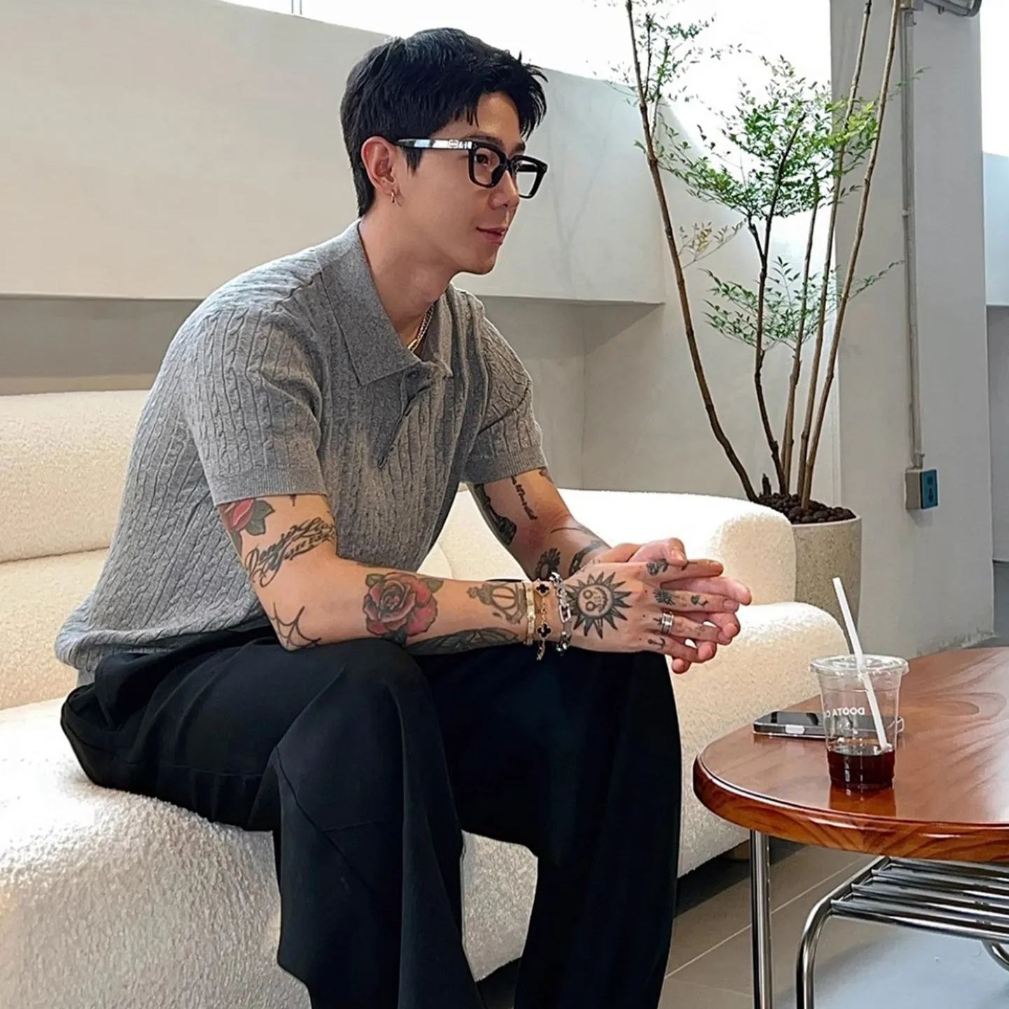 POLO衫麻花肌理感冰絲老錢風短袖T恤