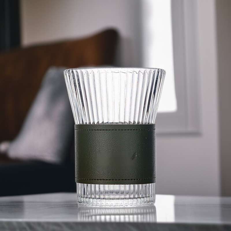 Anti-scalding tea cup