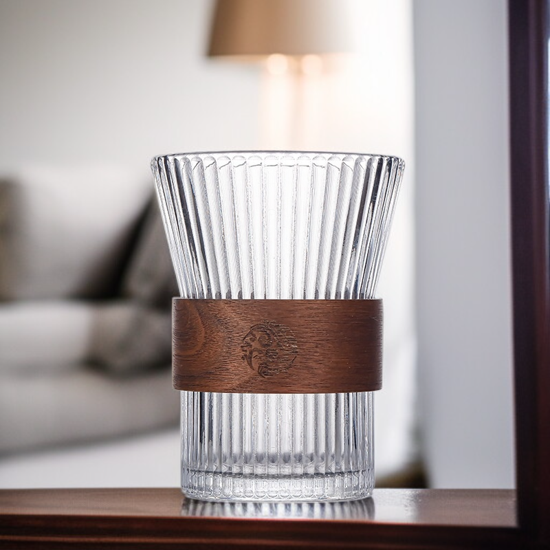 Anti-scalding tea cup