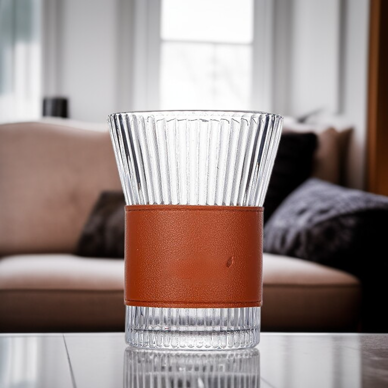 Anti-scalding tea cup