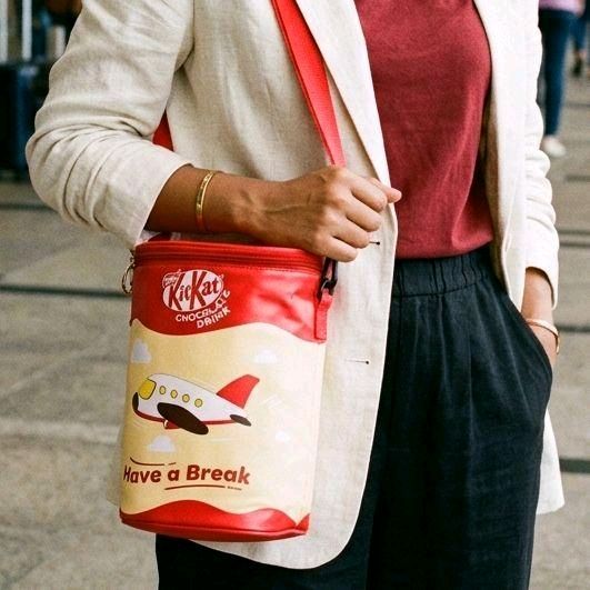 Kit Kat Chocolate Drink (32gx10) x 2 packs + FREE bucket bag