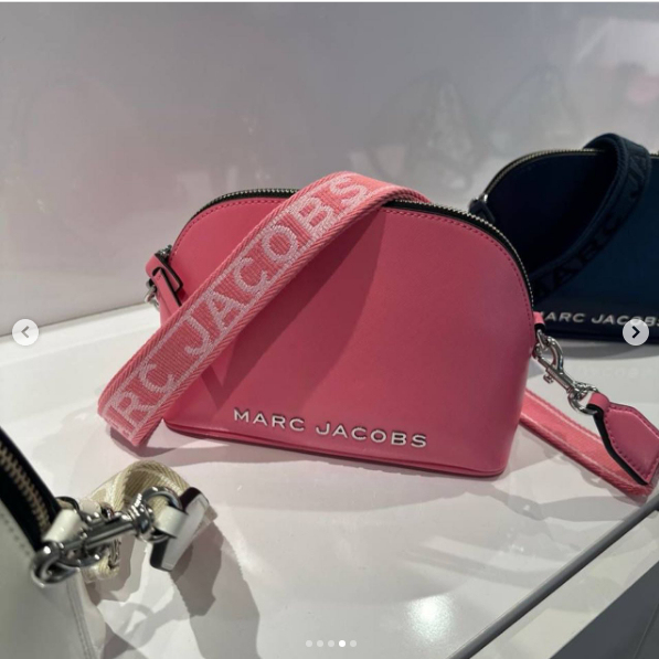  Marc Jacobs Small Dome Leather Crossbody Bag - Petal Pink