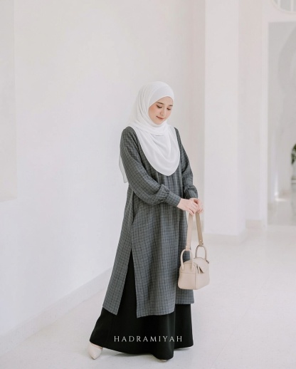 Hadramiyah Melur Blouse Skirt Suit Umrah Travel Muslimah