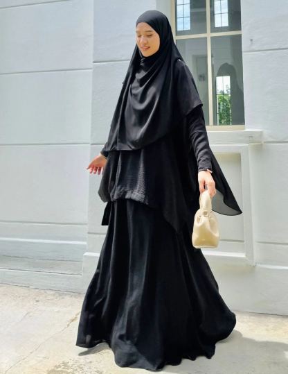 Hadramiyah Daisy Blouse Skirt Suit (Blouse & Skirt) Umrah Travel Muslimah