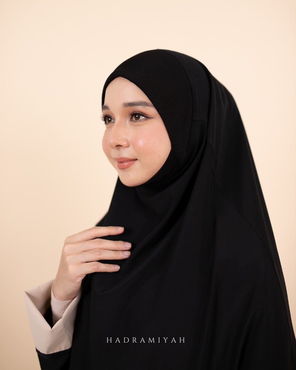 Abaya Balqis