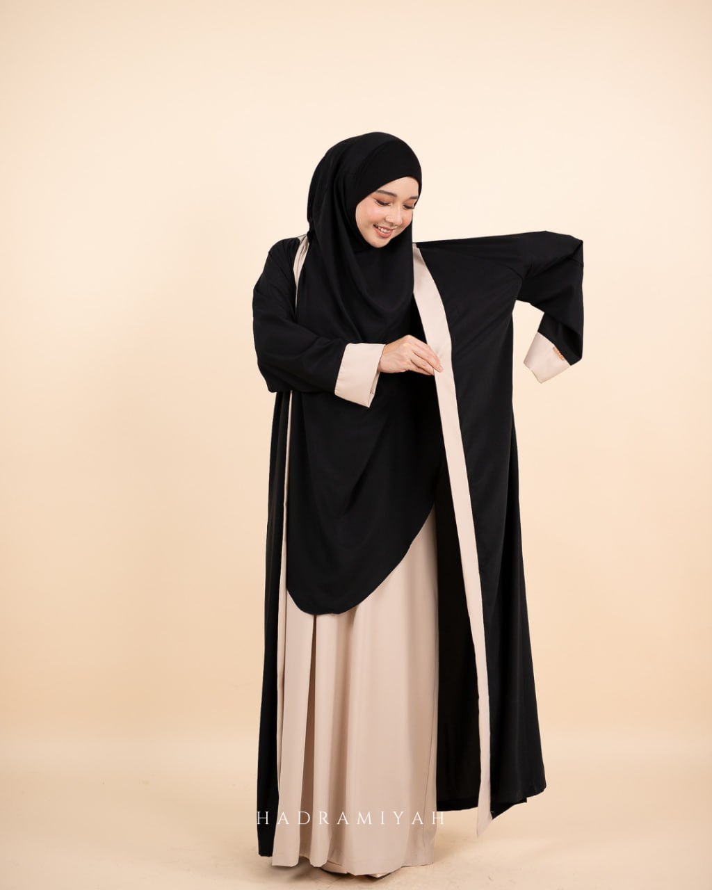 Abaya Balqis