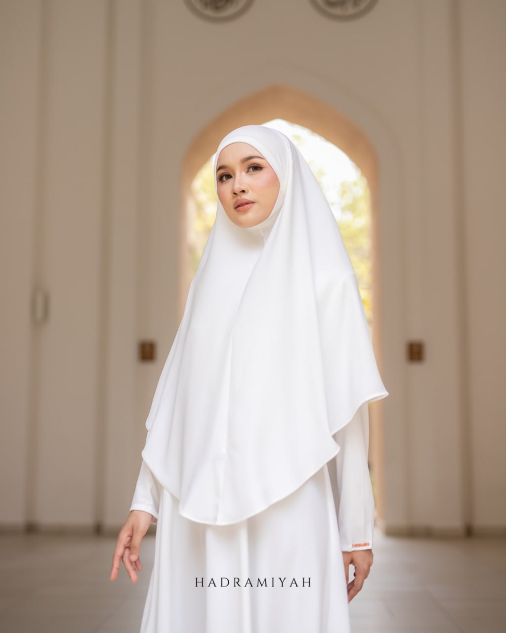 Hadramiyah Khimar Sarung Berdagu Medina Termasuk Niqab 1 Layer Travel Umrah Muslimah