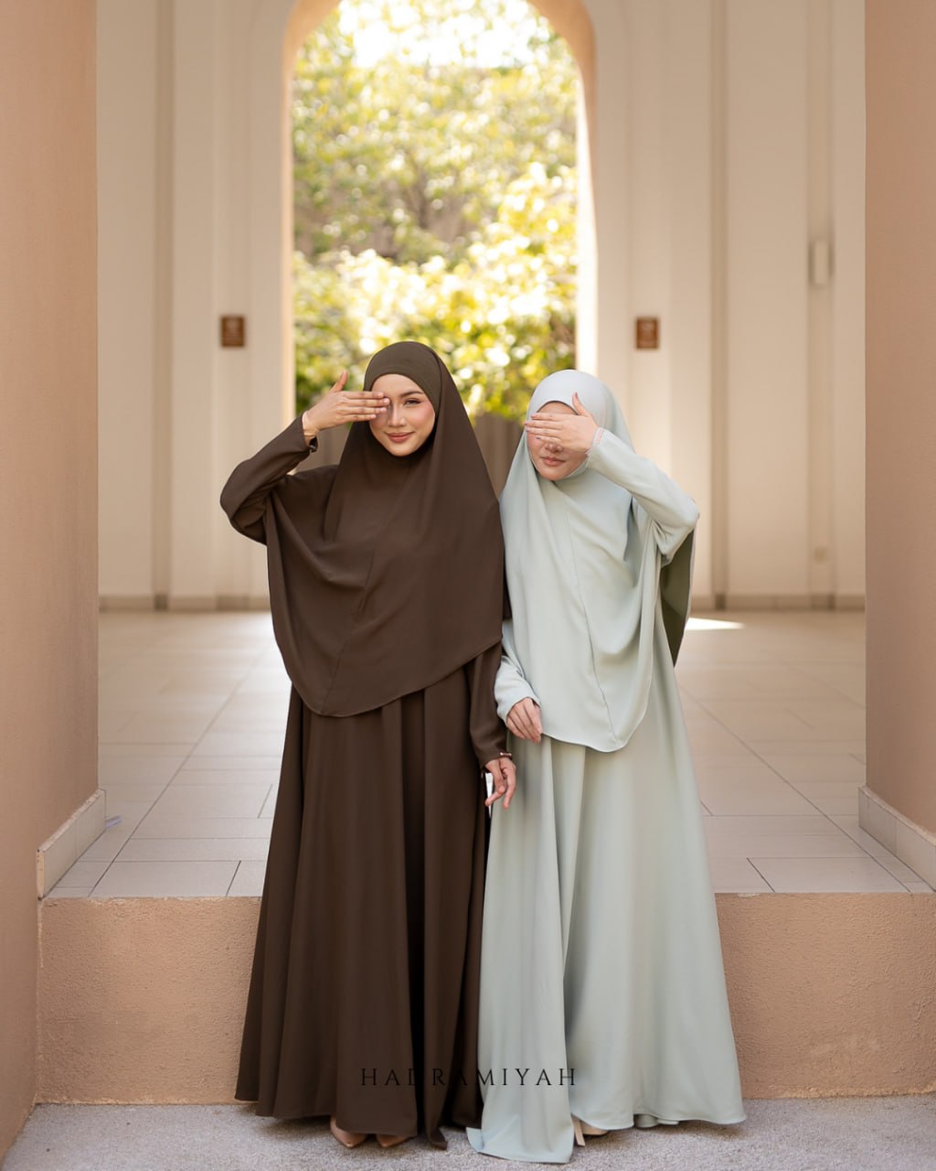 Hadramiyah Jubah Medina Umrah Travel Muslimah (Tiada Tudung)
