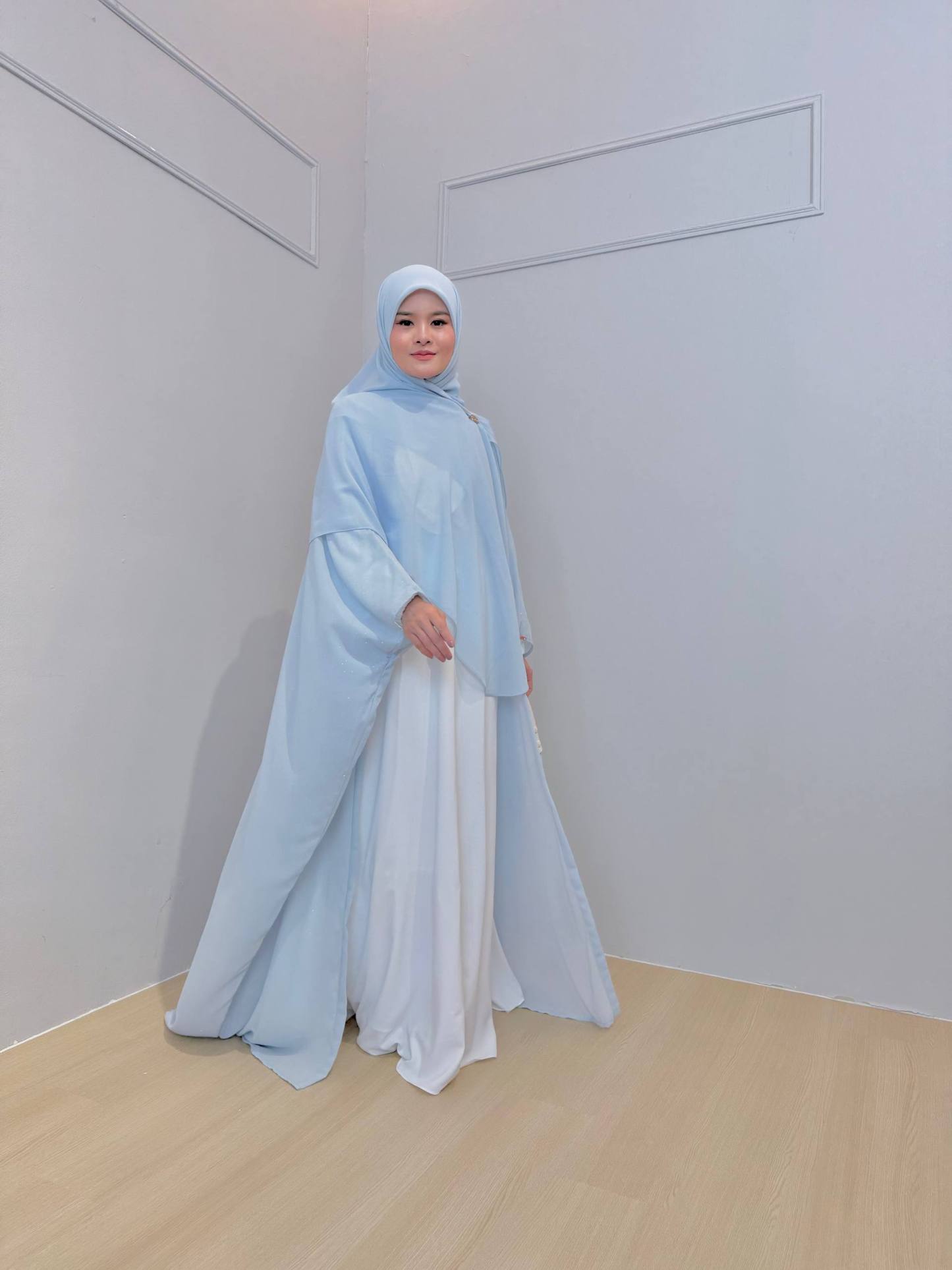 Outer Cardigan Maleeka