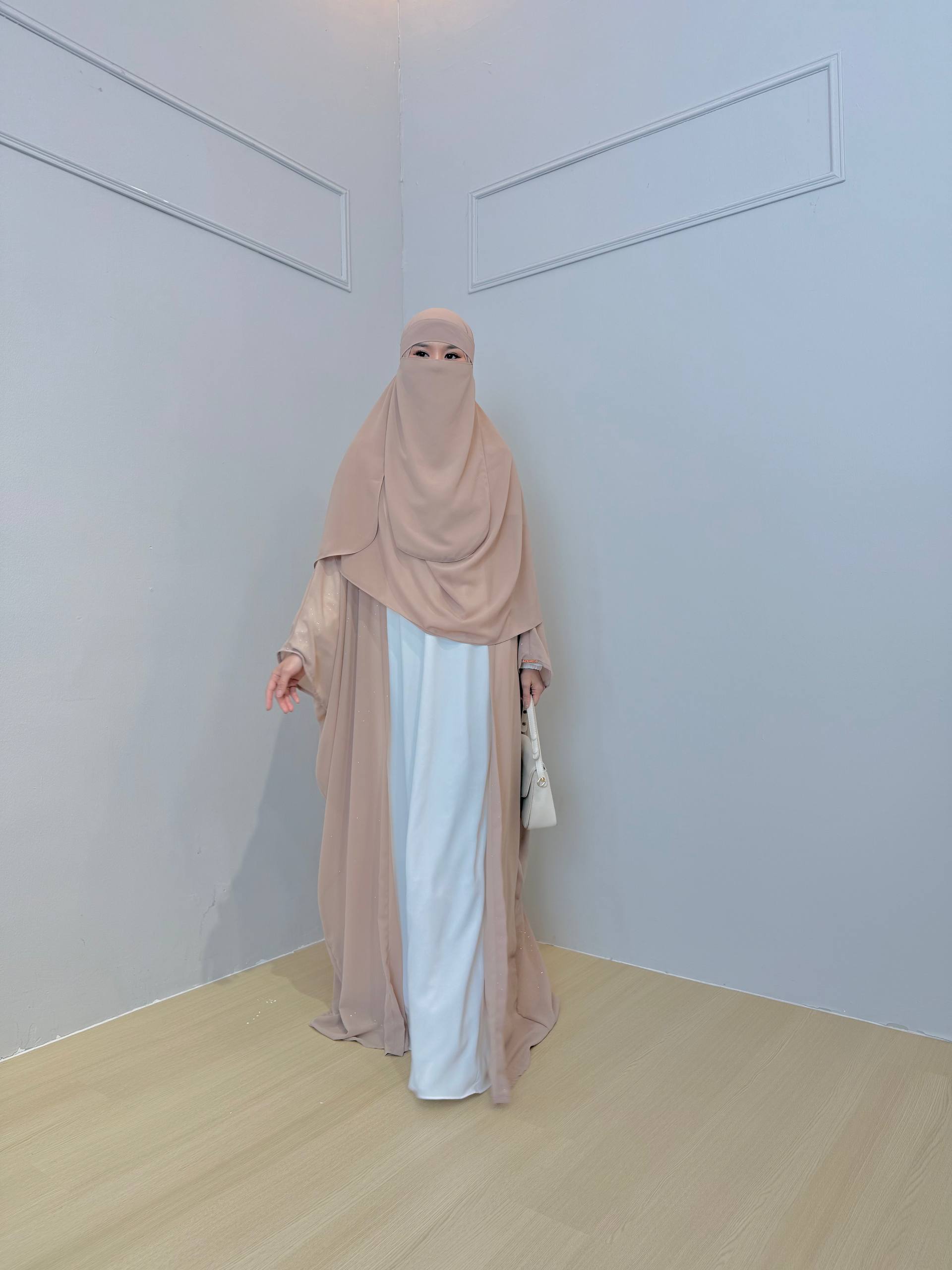 Outer Cardigan Maleeka