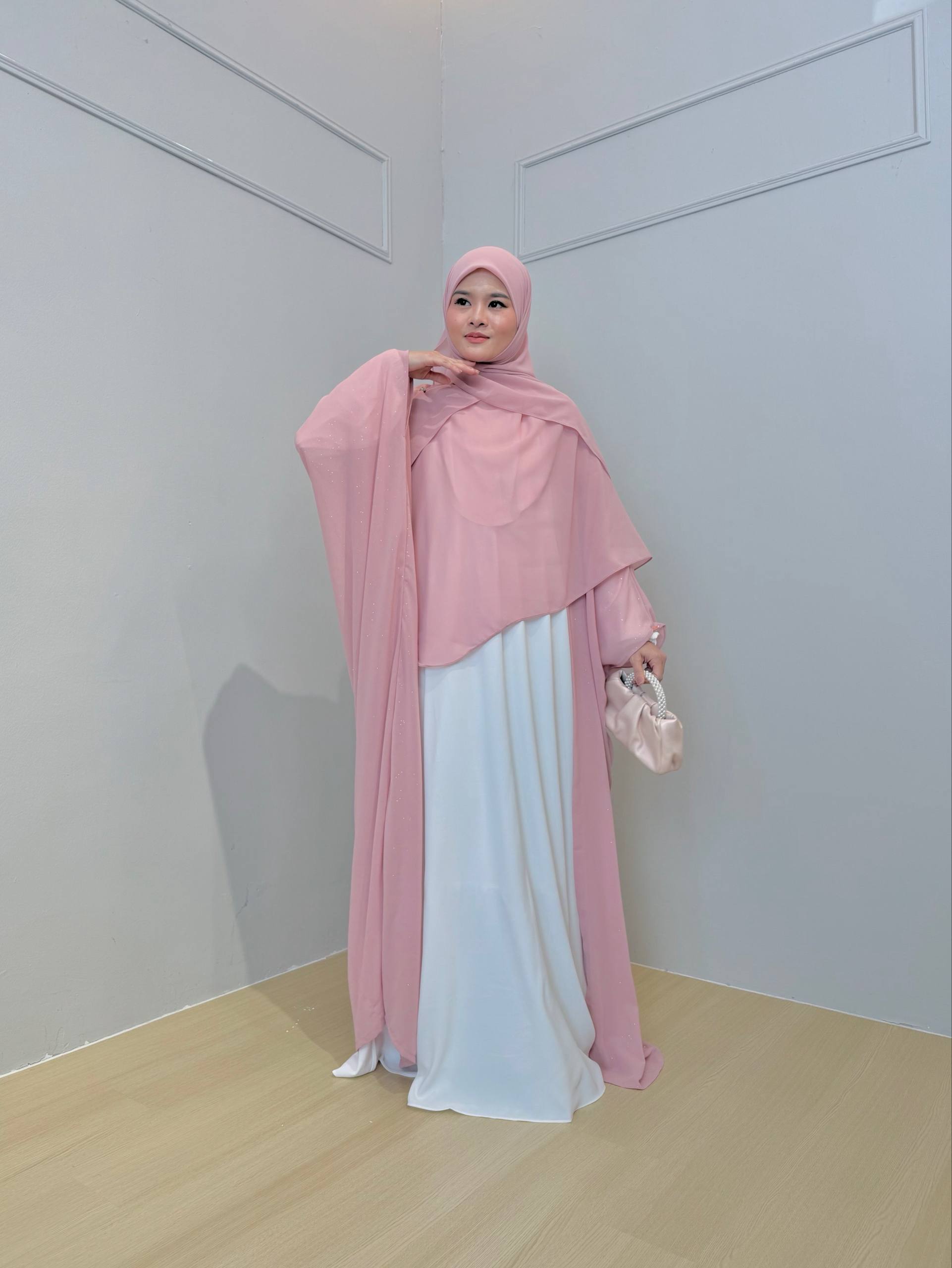 Outer Cardigan Maleeka