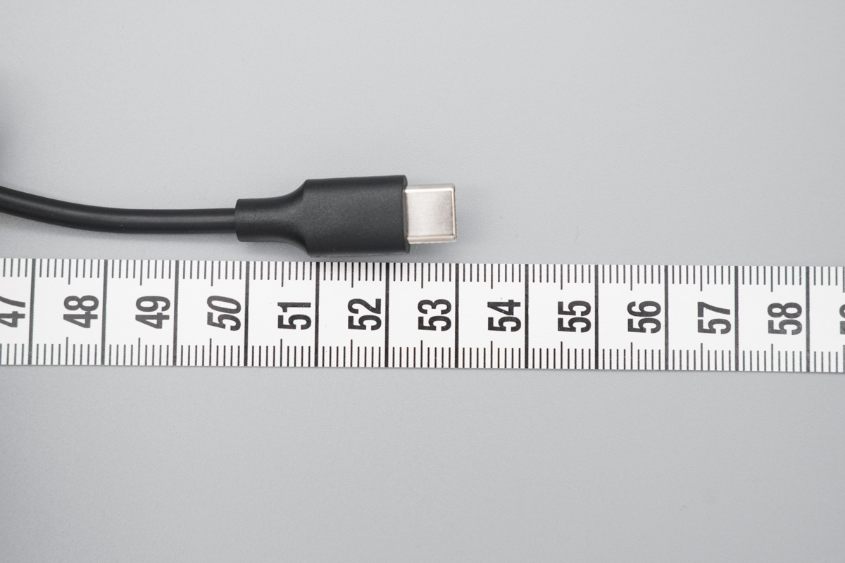 绿联能量湃Pro 55W自带线快充移动电源 PB727