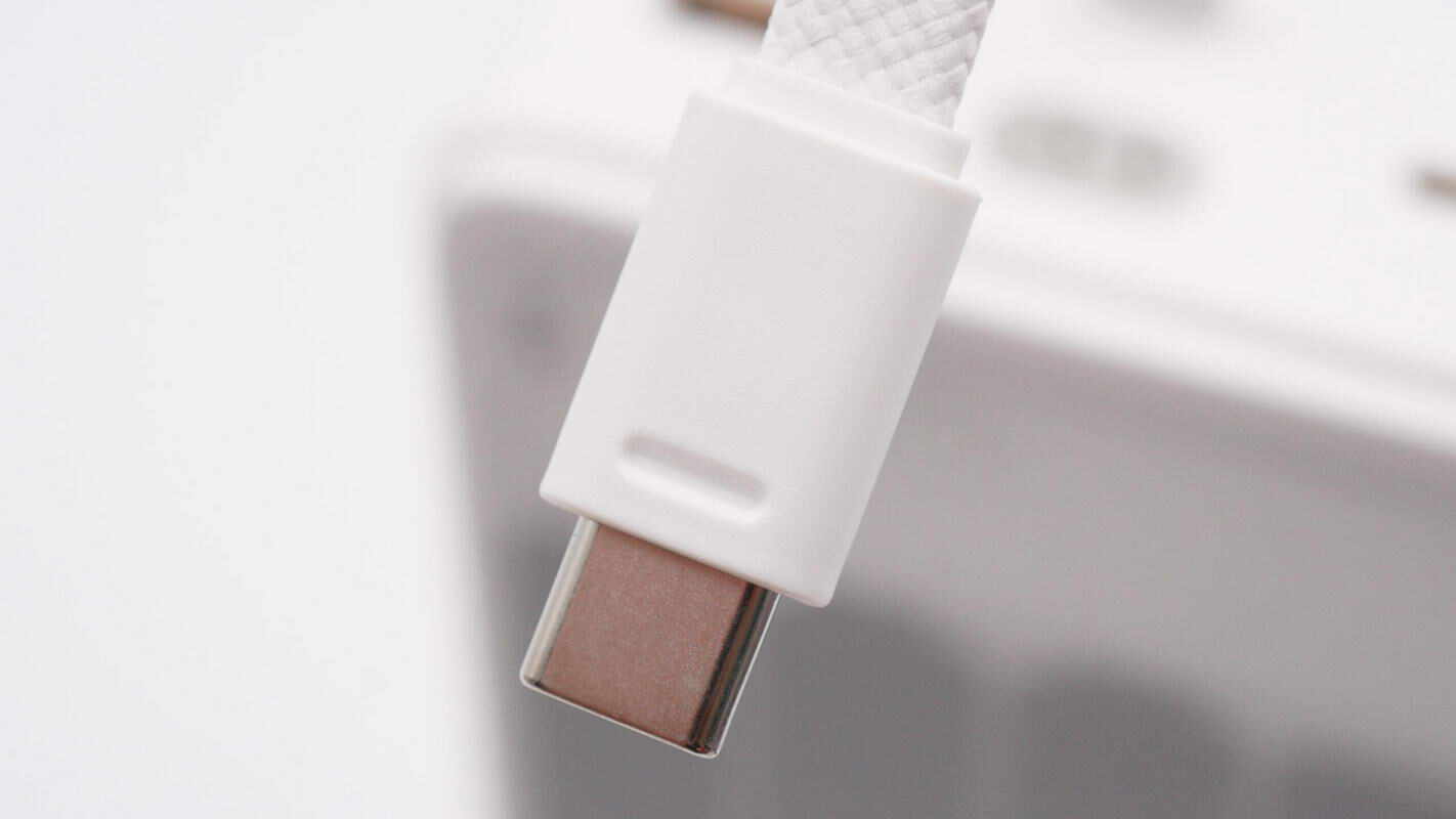 realme真我45W自带线移动电源 RMC2501